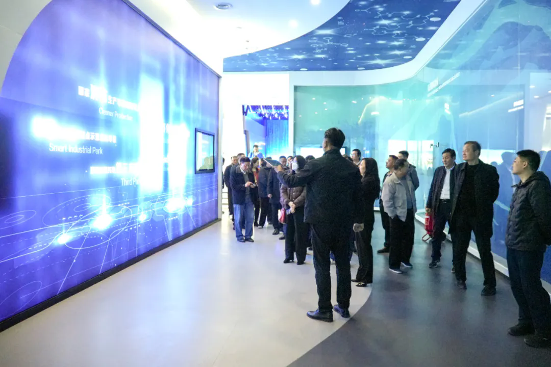 640 (1).webp (2).png 640 (1).webp (2).png