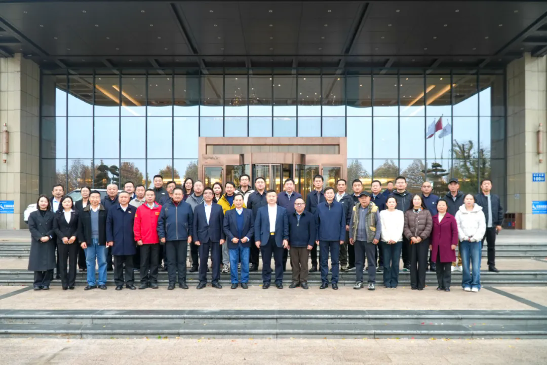 640 (1).webp (4).png 640 (1).webp (4).png