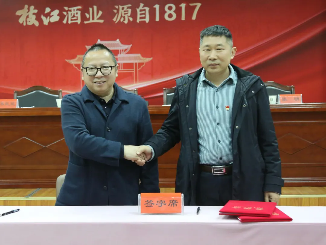 640 (1).webp (4).png 640 (1).webp (4).png