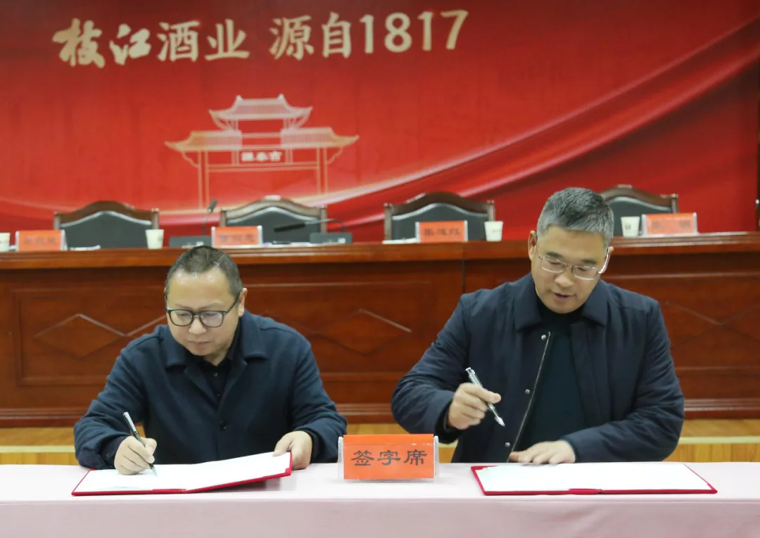 640 (1).webp (5).png 640 (1).webp (5).png