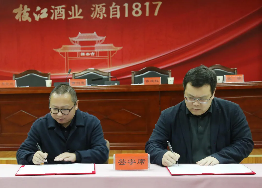 640.webp (5).png 640.webp (5).png